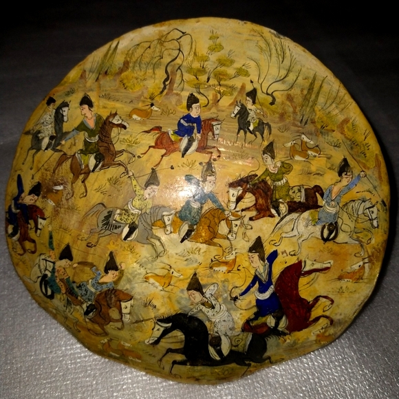 Handpainted Asian Art on 5.5" Abalone Shell